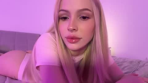 Kristy and Alice online show from 10-08-25, 08:17