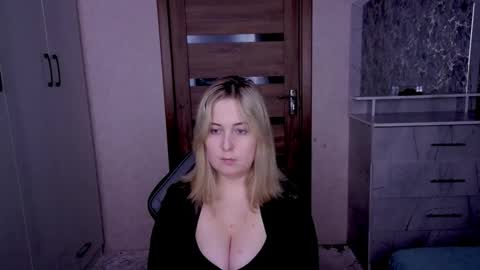 Kristy online show from 02-26-26, 01:04