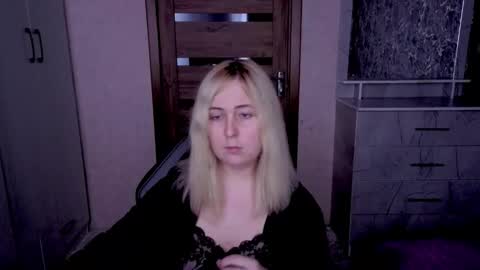 Kristy online show from 04-23-26, 09:17