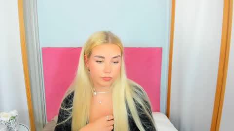 KristyFlowers online show from 02-03-25, 09:08