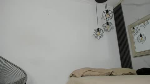 Cristina online show from 06-04-26, 06:58