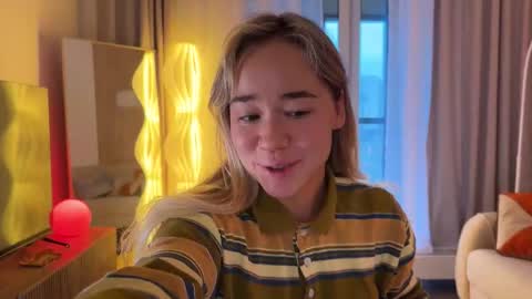 Snapshot of kristyspiritedaway chatting on 11-05-25, 12:05 Kristy Nip slip shady Best model on CB online show from 11-05-25, 12:05