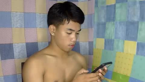 kritthanarkorn online show from 04-09-26, 02:33