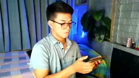 Snapshot of kritthanarkorn chatting on 05-21-26, 02:13 kritthanarkorn online show from 05-21-26, 02:13