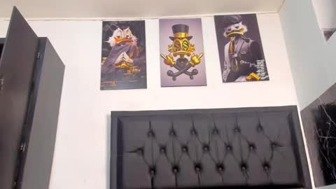 Snapshot of krixtybrown chatting on 01-14-25, 03:01 krixty online show from 01-14-25, 03:01