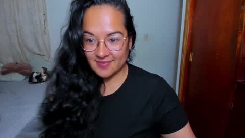 Snapshot of kroline_20 chatting on 01-03-25, 12:33 Kroline online show from 01-03-25, 12:33