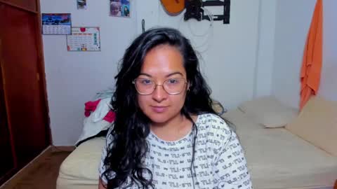 Snapshot of kroline_20 chatting on 01-10-25, 02:35 Kroline online show from 01-10-25, 02:35