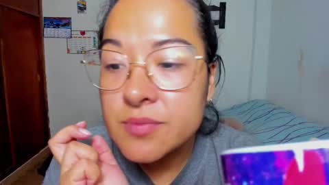 Snapshot of kroline_20 chatting on 01-23-25, 02:02 Kroline online show from 01-23-25, 02:02