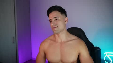 Snapshot of krops_ chatting on 05-30-26, 06:21 KROPS online show from 05-30-26, 06:21