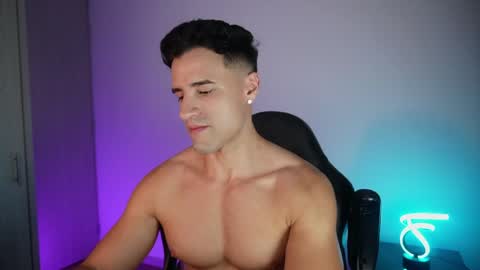Snapshot of krops_ chatting on 05-31-26, 02:42 KROPS online show from 05-31-26, 02:42