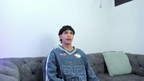 Snapshot of kroywave chatting on 05-23-26, 03:23 Kroy Wave Muscle Tattoos Latino online show from 05-23-26, 03:23