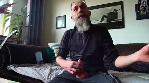 krummersaebel online show from 02-25-25, 01:28