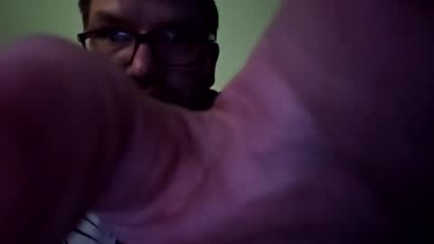 Snapshot of kryptoni18435 chatting on 05-03-26, 01:33 Tommy online show from 05-03-26, 01:33