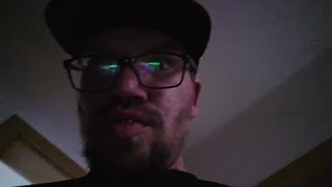 Snapshot of kryptoni18435 chatting on 07-05-26, 06:37 Tommy online show from 07-05-26, 06:37