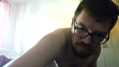 Snapshot of kryptoni18435 chatting on 07-12-26, 11:56 Tommy online show from 07-12-26, 11:56