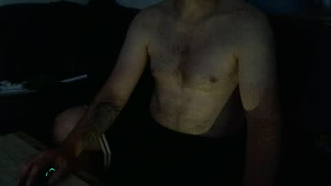 Snapshot of kryptoni18435 chatting on 08-09-26, 06:46 Tommy online show from 08-09-26, 06:46