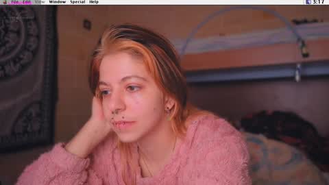 Snapshot of kryptosworld chatting on 01-23-25, 02:17 Krypto online show from 01-23-25, 02:17