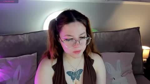 Krys online show from 03-18-26, 01:09