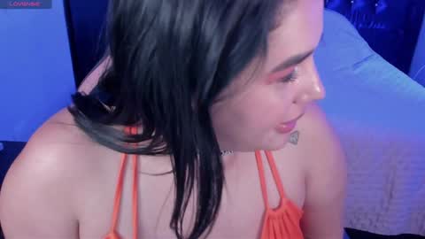 Snapshot of krysstal__ chatting on 02-04-25, 06:04 online show from 02-04-25, 06:04