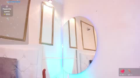 Snapshot of krystal_taylor23 chatting on 01-24-25, 10:08 Kystal Taylor online show from 01-24-25, 10:08