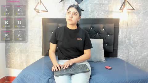 Kystal Taylor online show from 11-03-25, 11:33