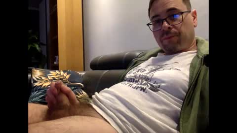 krzysztof1977 online show from 03-05-25, 10:43