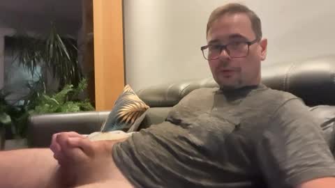 krzysztof1977 online show from 07-01-26, 09:47