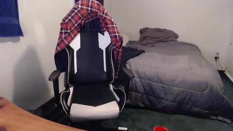 Kuggy online show from 02-16-25, 07:38