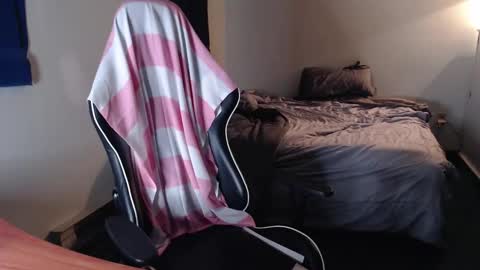 Kuggy online show from 04-19-26, 12:04