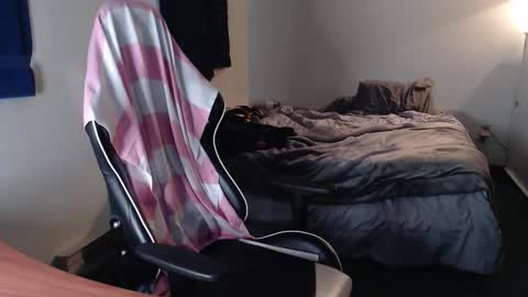 Kuggy online show from 04-24-26, 10:12