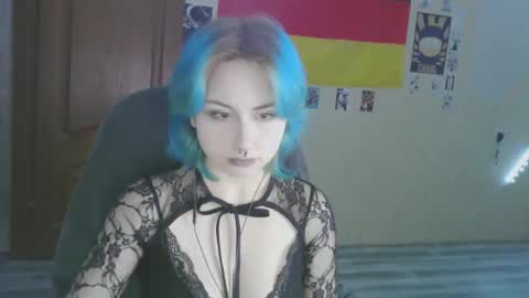 Alice online show from 02-06-26, 02:20