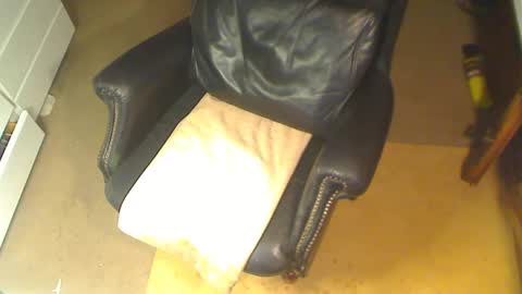 Snapshot of kumoncam01 chatting on 02-15-26, 10:28 kumoncam01 online show from 02-15-26, 10:28