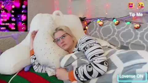 Samantha online show from 11-04-25, 02:27