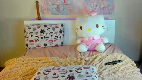 Anna online show from 02-28-25, 02:20