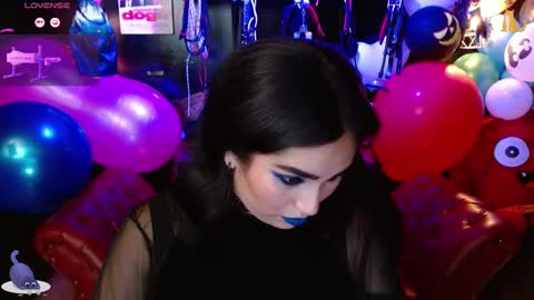 Fetiche Woman online show from 09-13-25, 09:36