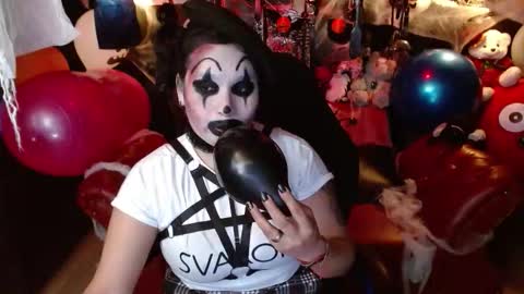 Fetiche Woman online show from 10-18-25, 09:04