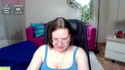 kuri_u online show from 02-07-26, 09:13