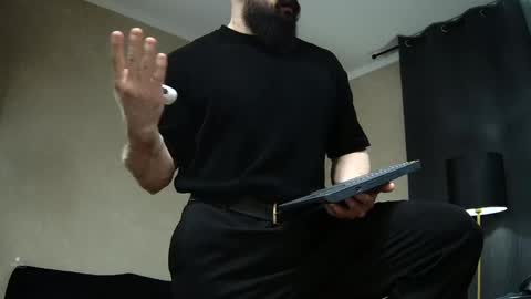 kurt_stone1 online show from 04-22-26, 08:32