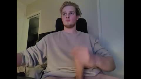 Snapshot of kuukkeli7 chatting on 01-13-25, 07:10 kuukkeli7 online show from 01-13-25, 07:10