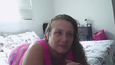 Kween Bunny B online show from 10-26-25, 08:26