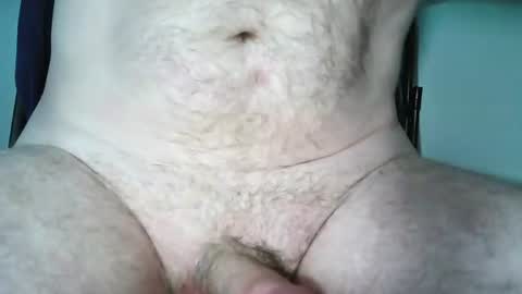 Snapshot of kwek_kwek chatting on 06-26-26, 04:00 kwek_kwek online show from 06-26-26, 04:00