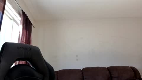 kyle67527 online show from 10-03-25, 02:25