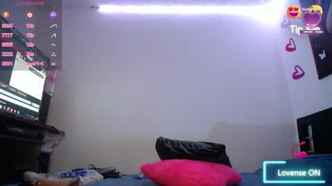 Snapshot of kylee79 chatting on 01-19-26, 04:16 Kylee online show from 01-19-26, 04:16