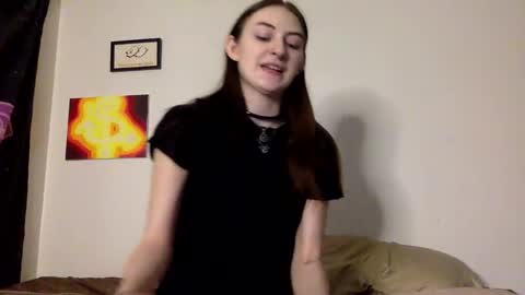 Snapshot of kylianna chatting on 03-11-25, 03:05 Kylianna online show from 03-11-25, 03:05