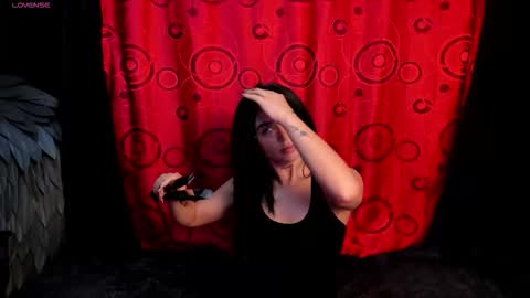 Snapshot of kylie_foxx1 chatting on 09-09-25, 07:13 submissive demon Please help me to reach 500 thumbs up online show from 09-09-25, 07:13