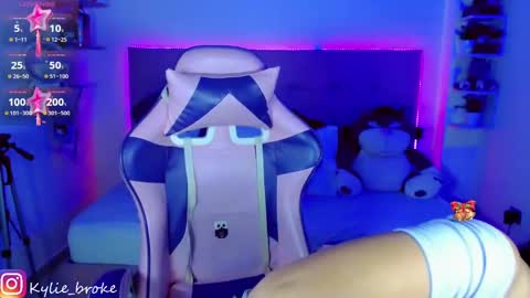 k ylie online show from 01-16-25, 09:30