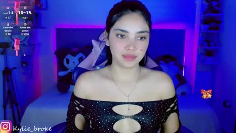 k ylie online show from 01-18-25, 09:34