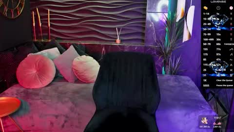 Kylie online show from 11-09-25, 05:39