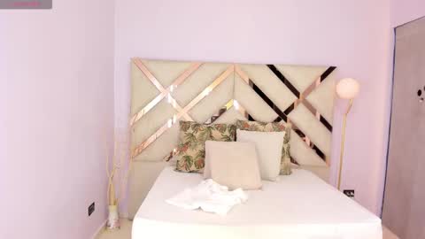 Kylie Reyes  online show from 12-05-25, 07:32