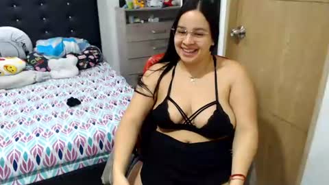 Instagram Kylie switch  followme  buy lovense here online show from 07-08-26, 12:15